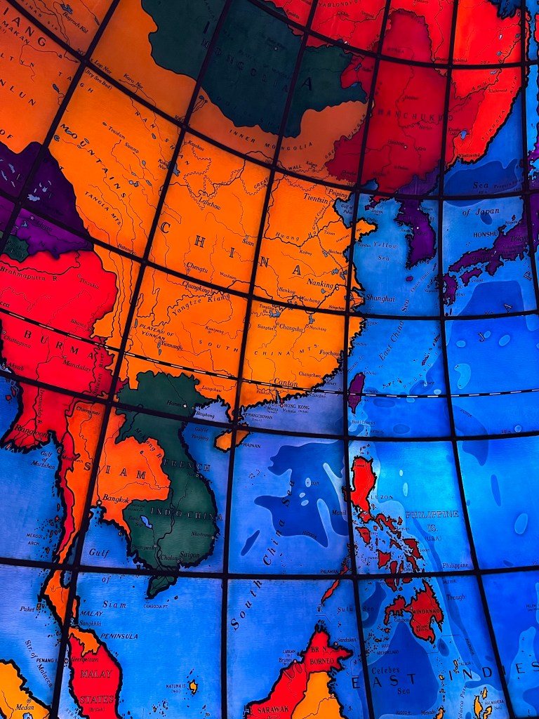 你怎麼看世界博物館(How Do You See the World Museum)3個彩色玻璃地球廳的有趣小秘密!
