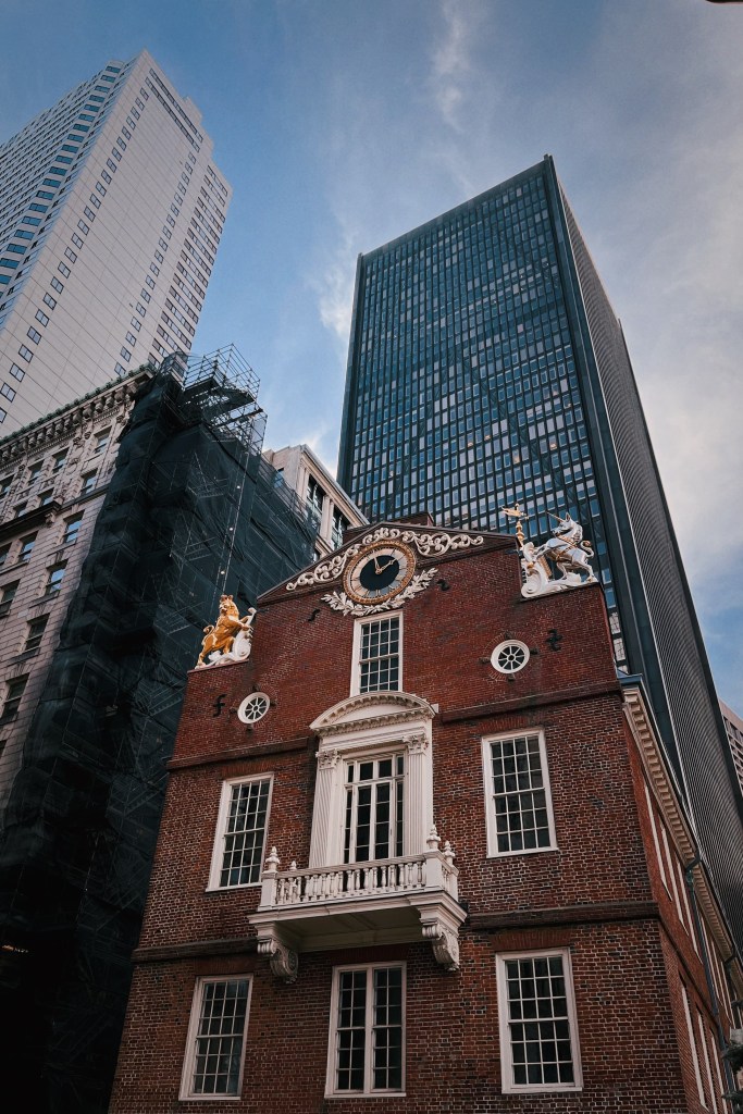 波士頓熱門景點推薦!Park Street Sation ➜ 自由之路徒步歷史探索 ➜ NORTH END小義大利參訪與咖啡 (自由之路的路線上) ➜ 中國城 ➜ 燈塔街Beacon Street
本文根據經驗整理了『波士頓三天兩夜行程』,設計包含必去的:經典波士頓旅遊景點+美食推薦+路線規劃懶人包,希望對來波士頓旅遊的正在規劃行程的你有所幫助。