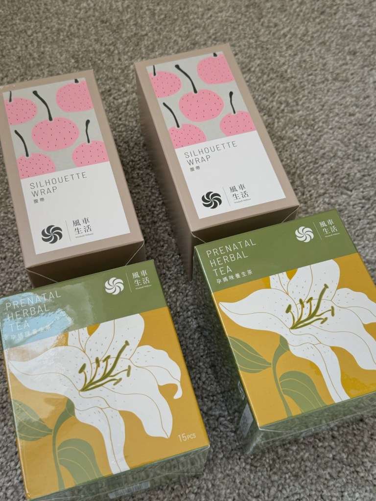 孕媽咪養生茶 + 無彈布帶！
除了波士頓月子餐跟如何選擇適合的產後調理方案?在美國坐月子並不像台ㄨㄢ懷孕的時候，隨著寶寶成長，腹部不論是內臟的位置或是腹直肌都會因為空間變小而被擠壓位移。無彈布帶的目的應該就是跟產後塑身衣或是在台灣有產後喬骨盆或推拿的服務，所以在美國坐月子可以考慮使用。